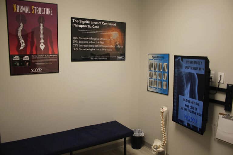 Treatment room at Novo Chiropractic Lincoln clinic